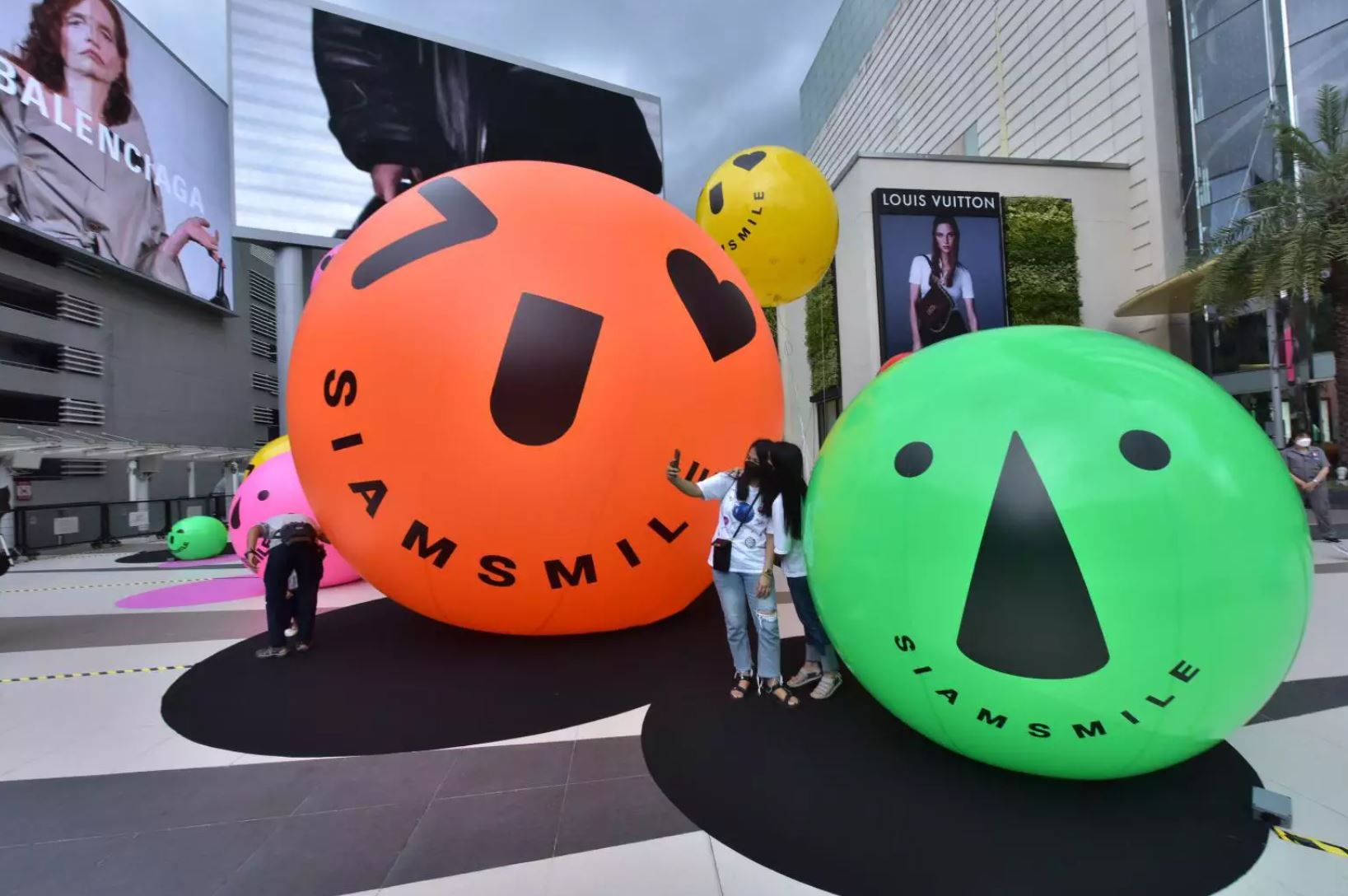 عوده الحياه في بانكوك