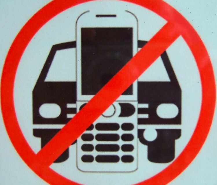 منع استخدام الهاتف اثناء القياده في تايلند