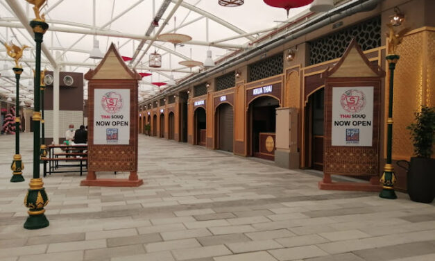 وفد تايلندي يوقع عقود تجاريه مع الامارات