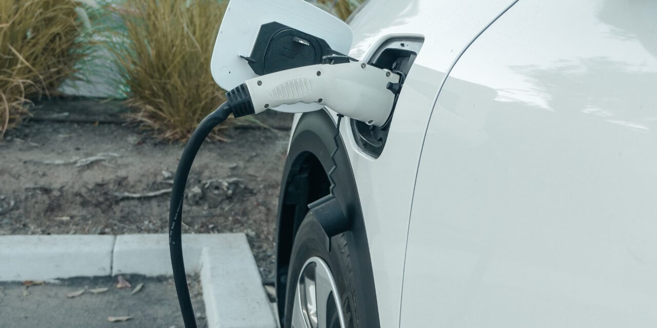 تايلند تدعم الانتقال إلى الطاقة الخضراء