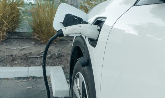 تايلند تدعم الانتقال إلى الطاقة الخضراء