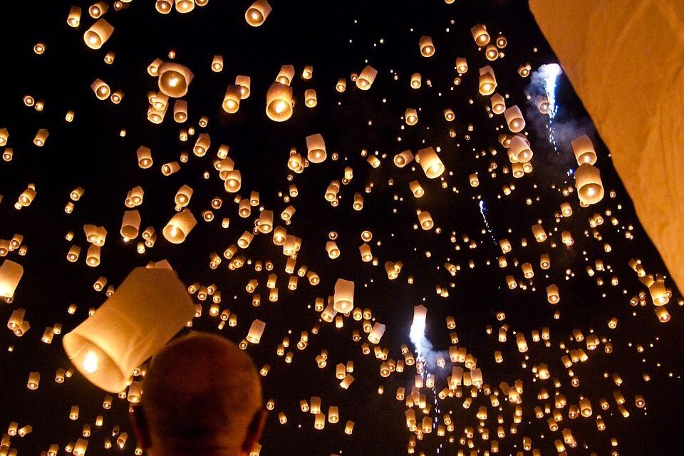 مهرجان لوي كراثونغ يتوقع 6.1 مليار بات تايلندي