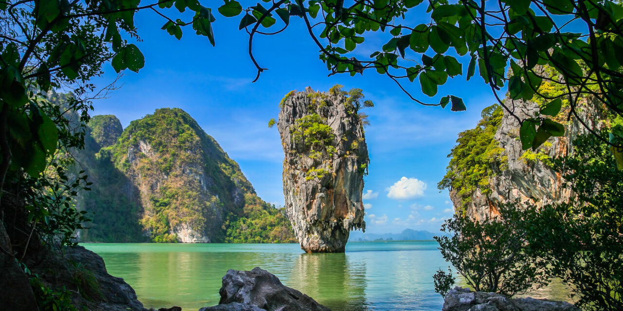 الاحتفال بالذكرى الخمسين لجزيرة جيمس بوند