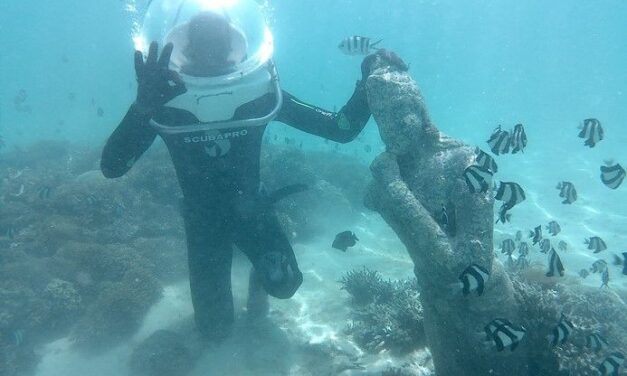 جزيره كو لان تطلق تجربة المشي تحت الماء