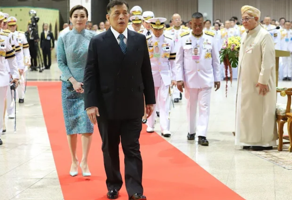 ملك تايلند يفتتح احتفالات المولد النبوي لعام 2025